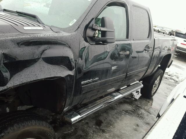 1GC1KXC81BF229649 - 2011 CHEVROLET SILVERADO BLACK photo 9