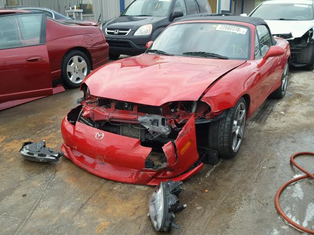 JM1NB354X40405012 - 2004 MAZDA MX-5 MIATA RED photo 2