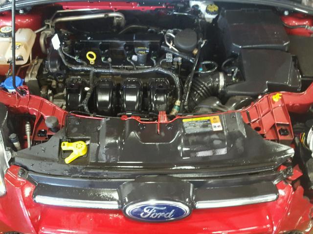 1FAHP3F24CL391199 - 2012 FORD FOCUS SE RED photo 7