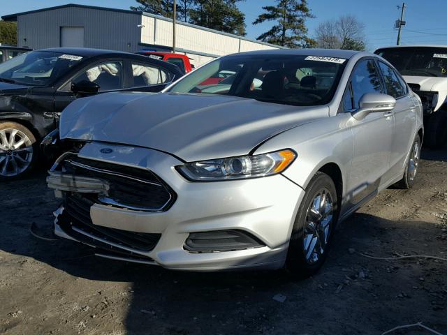 3FA6P0HR4DR305781 - 2013 FORD FUSION SE SILVER photo 2