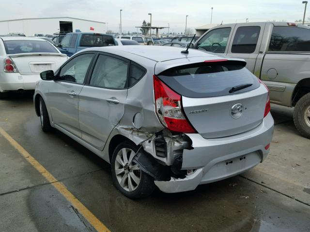 KMHCU5AEXDU073766 - 2013 HYUNDAI ACCENT GLS SILVER photo 3