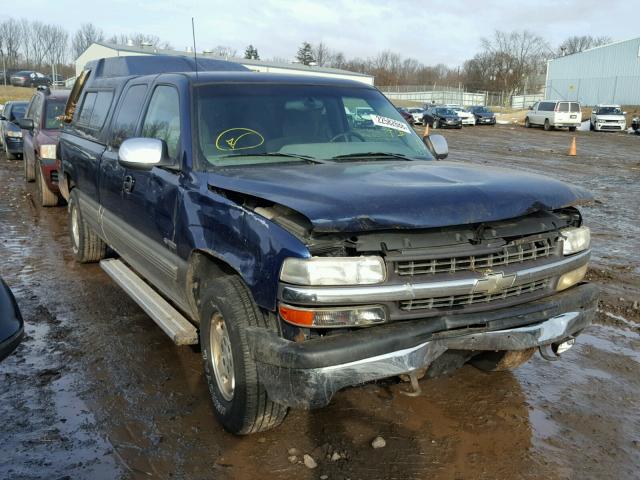 1GCEK19T3YE306532 - 2000 CHEVROLET SILVERADO BLUE photo 1