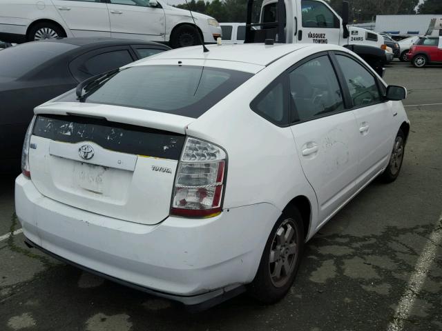 JTDKB20U667069258 - 2006 TOYOTA PRIUS WHITE photo 4