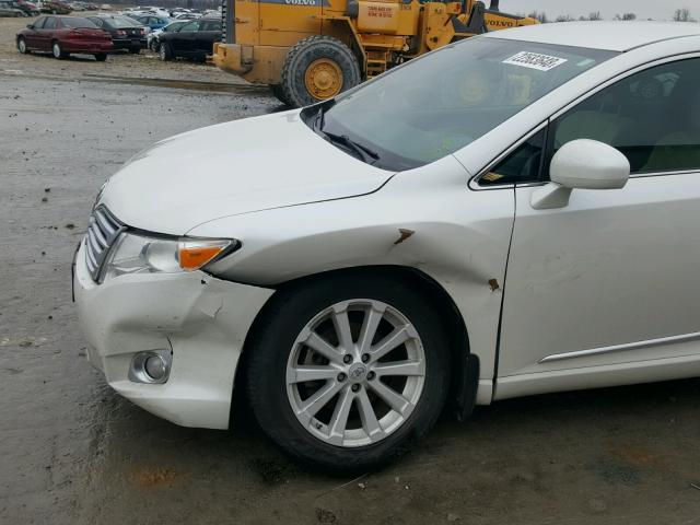 4T3ZA3BB6CU062443 - 2012 TOYOTA VENZA LE WHITE photo 9