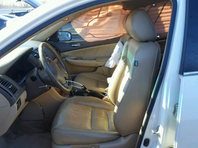 1HGCM66525A016713 - 2005 HONDA ACCORD EX WHITE photo 5