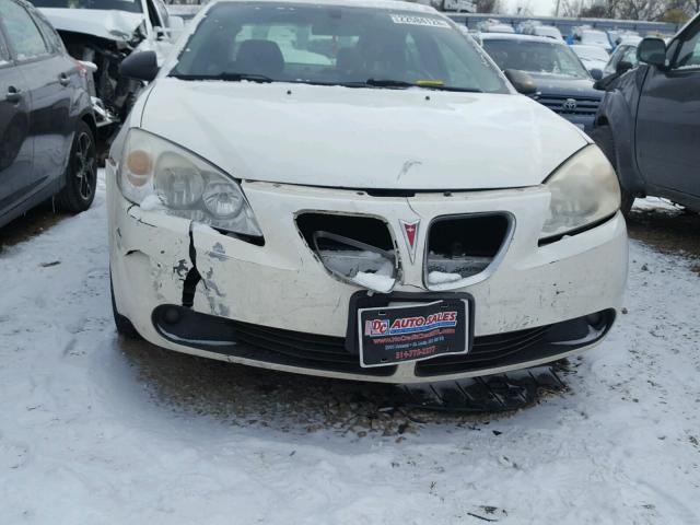 1G2ZH558764289198 - 2006 PONTIAC G6 GT WHITE photo 9