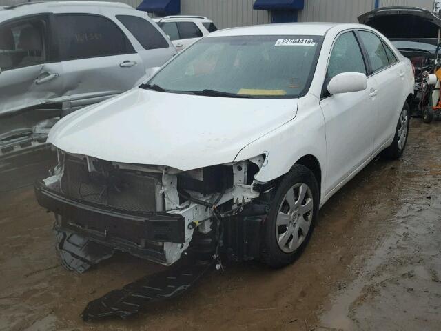 4T4BF3EK7AR012645 - 2010 TOYOTA CAMRY BASE WHITE photo 2