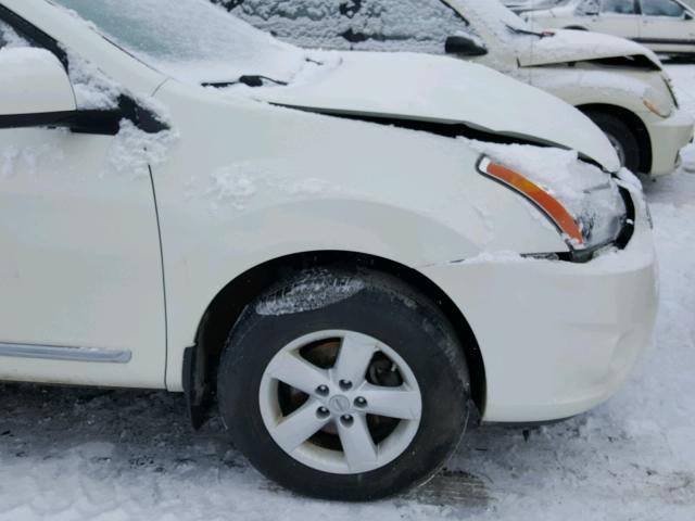 JN8AS5MV6DW649066 - 2013 NISSAN ROGUE S WHITE photo 9