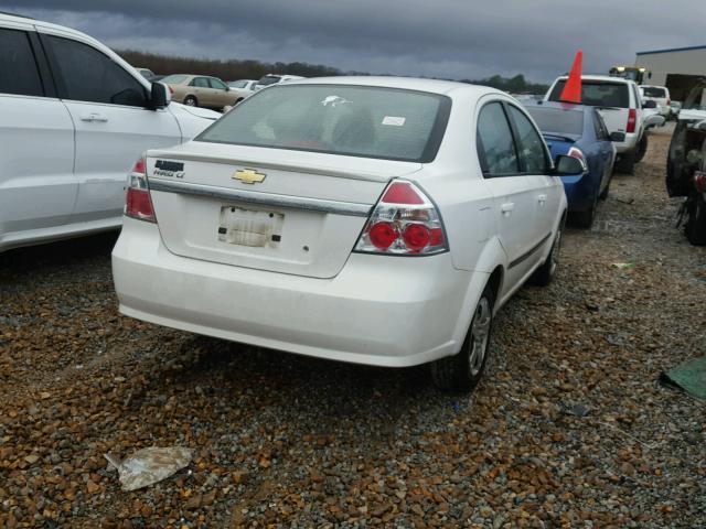 KL1TD5DE2AB110825 - 2010 CHEVROLET AVEO LS WHITE photo 4