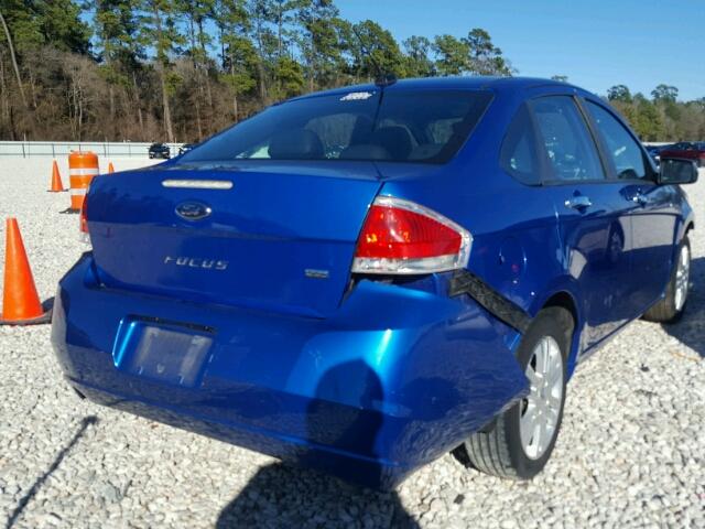 1FAHP3HN1AW147688 - 2010 FORD FOCUS SEL BLUE photo 4