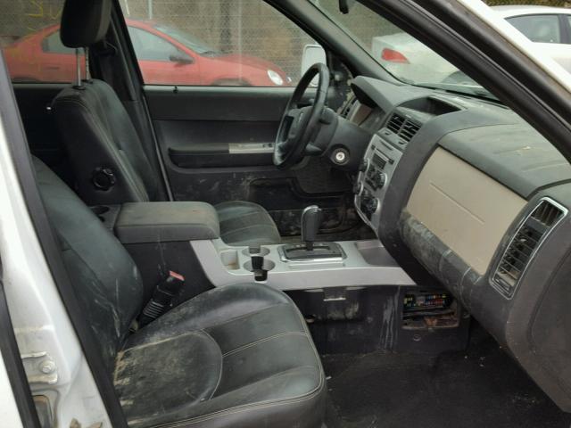 4M2CU97198KJ46251 - 2008 MERCURY MARINER PR WHITE photo 5