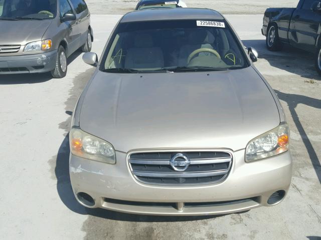 JN1DA31D83T507722 - 2003 NISSAN MAXIMA GLE BEIGE photo 9