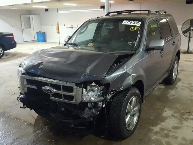 1FMCU0EGXBKC28470 - 2011 FORD ESCAPE LIM GRAY photo 2