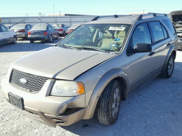 1FMZK01186GA21179 - 2006 FORD FREESTYLE TAN photo 2