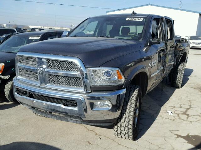 3C6UR5GL2FG510656 - 2015 RAM 2500 LONGH GRAY photo 2