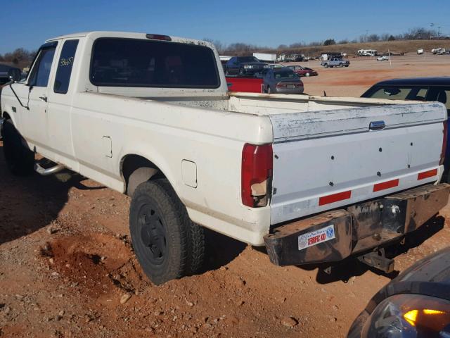 1FTHX25HXRKA89750 - 1994 FORD F250 WHITE photo 3