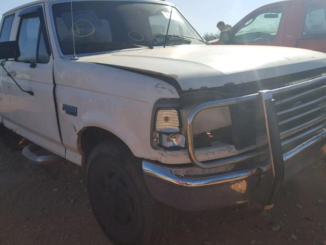 1FTHX25HXRKA89750 - 1994 FORD F250 WHITE photo 9