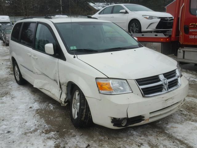 2D4RN5D15AR265063 - 2010 DODGE GRAND CARA WHITE photo 1