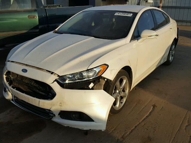 3FA6P0H77DR271656 - 2013 FORD FUSION SE WHITE photo 2