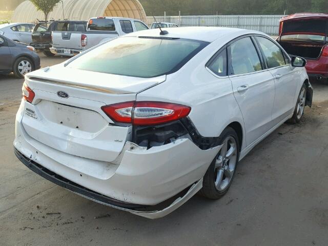 3FA6P0H77DR271656 - 2013 FORD FUSION SE WHITE photo 4