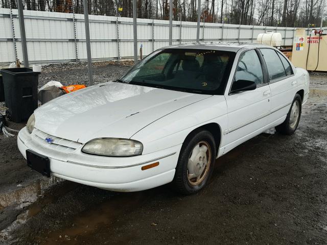 2G1WL52M3V9112392 - 1997 CHEVROLET LUMINA BAS თეთრი ფოტო 2