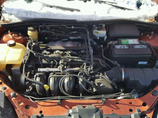 3FAFP31N15R121568 - 2005 FORD FOCUS ZX3 ORANGE photo 7