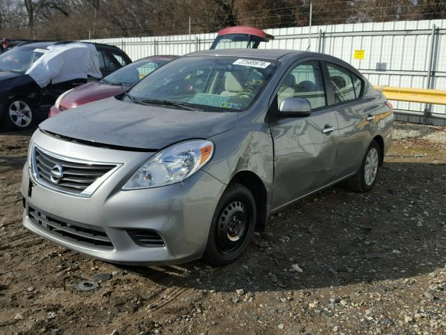 3N1CN7AP8DL875373 - 2013 NISSAN VERSA S SILVER photo 2