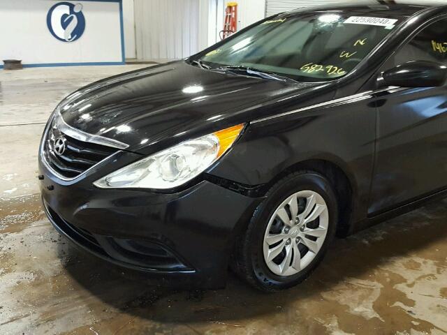 5NPEB4AC1DH582926 - 2013 HYUNDAI SONATA GLS BLACK photo 9