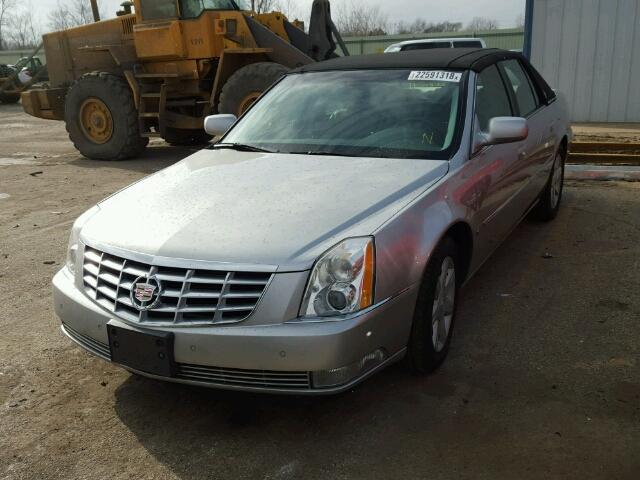 1G6KD57Y56U181641 - 2006 CADILLAC DTS TAN photo 2