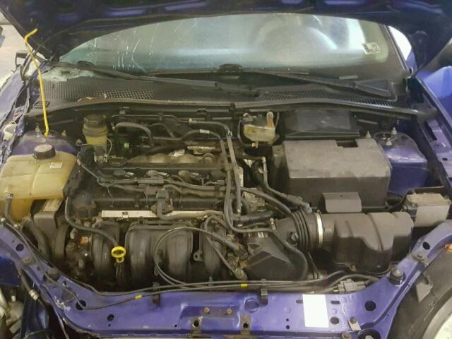 3FAFP37N15R130391 - 2005 FORD FOCUS ZX5 BLUE photo 7