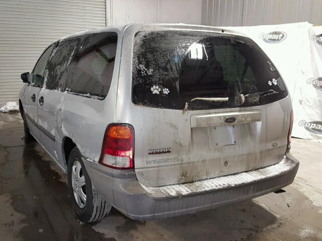 2FMZA504X2BA49286 - 2002 FORD WINDSTAR L SILVER photo 3