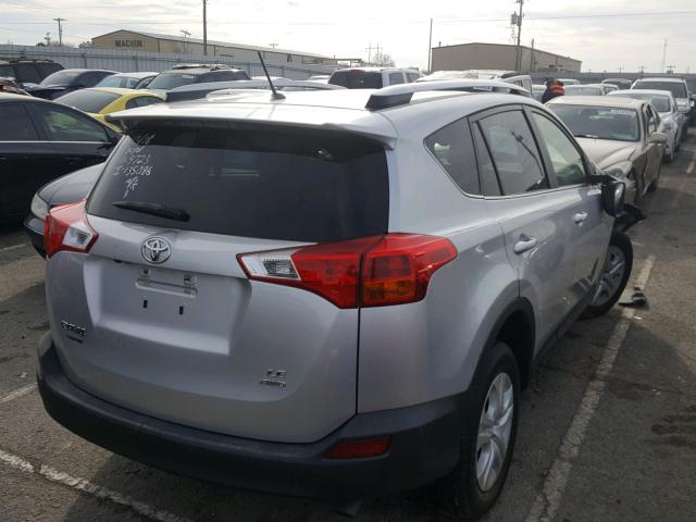 JTMBFREV3D5024723 - 2013 TOYOTA RAV4 LE Արծաթագույն լուսանկար 4