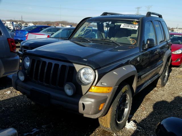 1J4GL38K76W244452 - 2006 JEEP LIBERTY RE GRAY photo 2