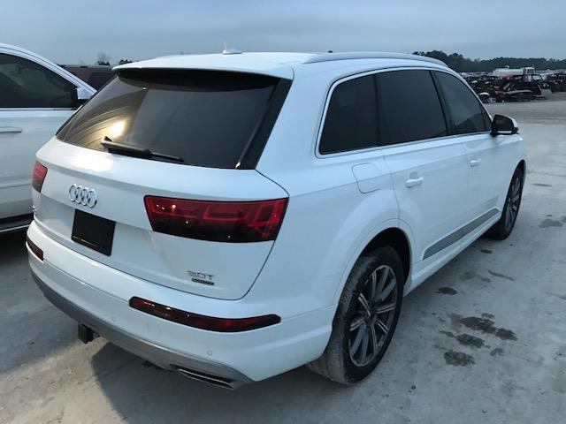 WA1VAAF76HD042734 - 2017 AUDI Q7 PRESTIG WHITE photo 4