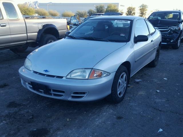 1G1JC124X17236657 - 2001 CHEVROLET CAVALIER SILVER photo 2