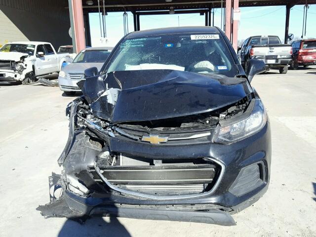 3GNCJKSB6HL146428 - 2017 CHEVROLET TRAX LS BLACK photo 9