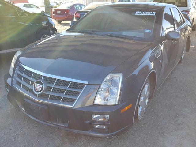 1G6DD67V780154309 - 2008 CADILLAC STS GRAY photo 2