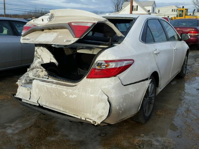 4T1BF1FK0GU227600 - 2016 TOYOTA CAMRY LE WHITE photo 4