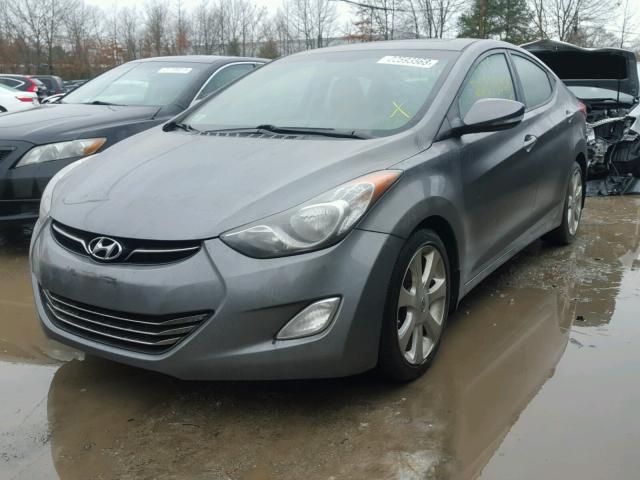 5NPDH4AEXDH275766 - 2013 HYUNDAI ELANTRA GL GRAY photo 2