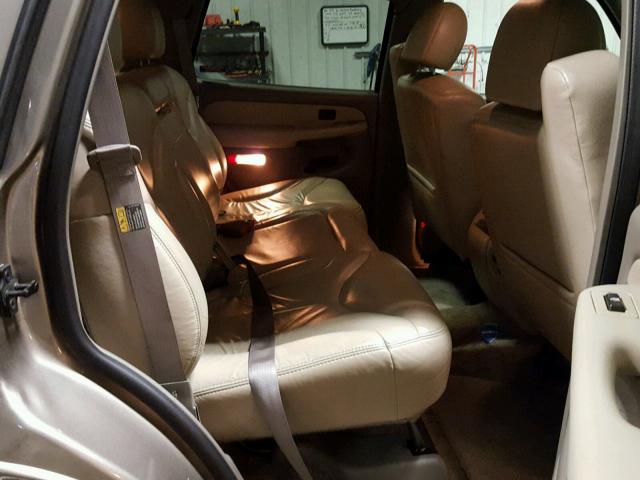 1GKEK13Z42R189724 - 2002 GMC YUKON TAN photo 6