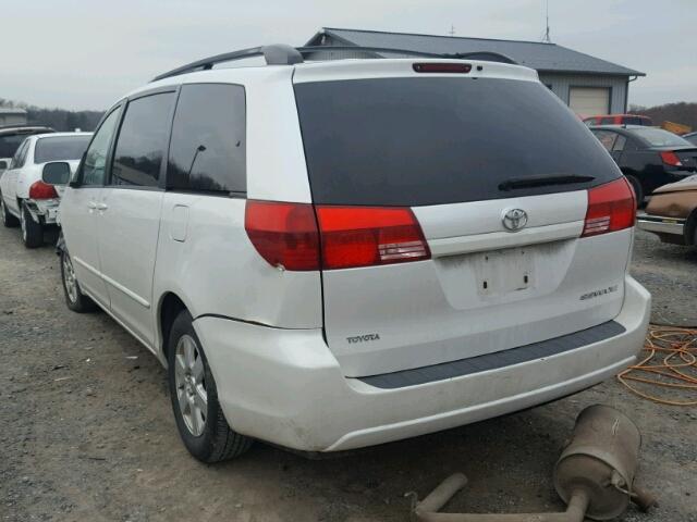 5TDZA22C44S117090 - 2004 TOYOTA SIENNA XLE WHITE photo 3