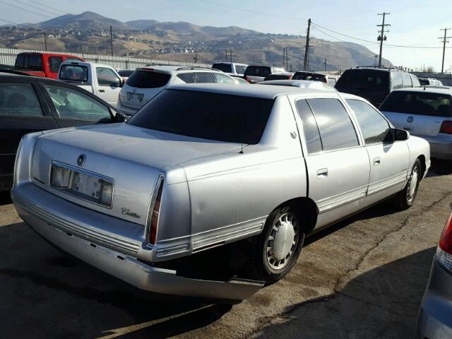 1G6KD54Y9XU809853 - 1999 CADILLAC DEVILLE SILVER photo 4