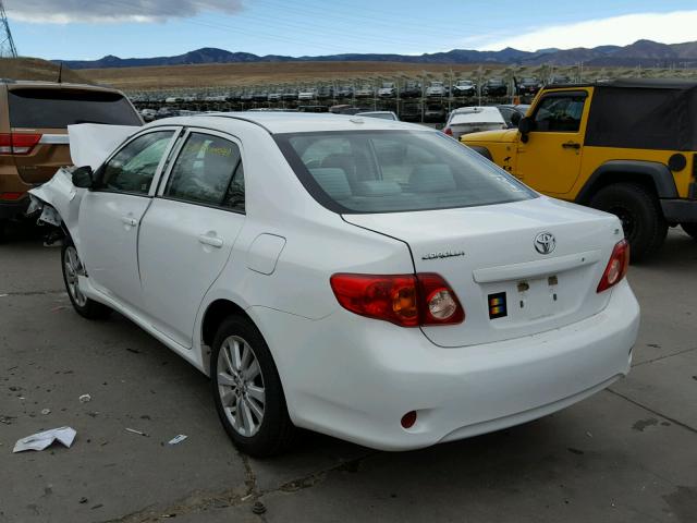 1NXBU4EE6AZ286807 - 2010 TOYOTA COROLLA BA WHITE photo 3