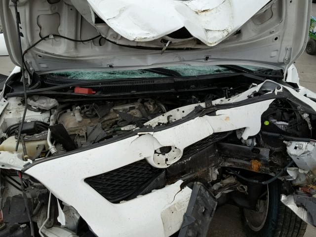 1NXBU4EE6AZ286807 - 2010 TOYOTA COROLLA BA WHITE photo 7