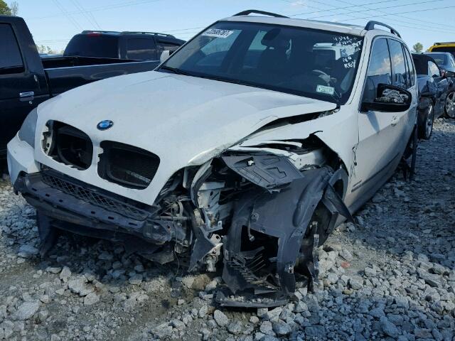 5UXFE83559L169359 - 2009 BMW X5 XDRIVE4 WHITE photo 2