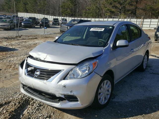 3N1CN7AP1CL892143 - 2012 NISSAN VERSA S SILVER photo 2