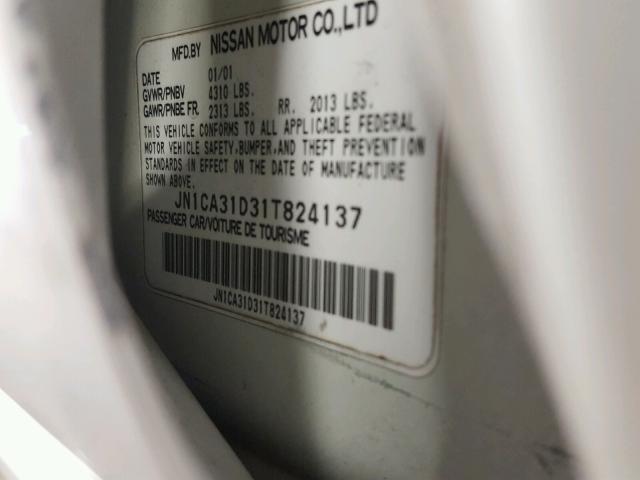 JN1CA31D31T824137 - 2001 NISSAN MAXIMA GXE WHITE photo 10