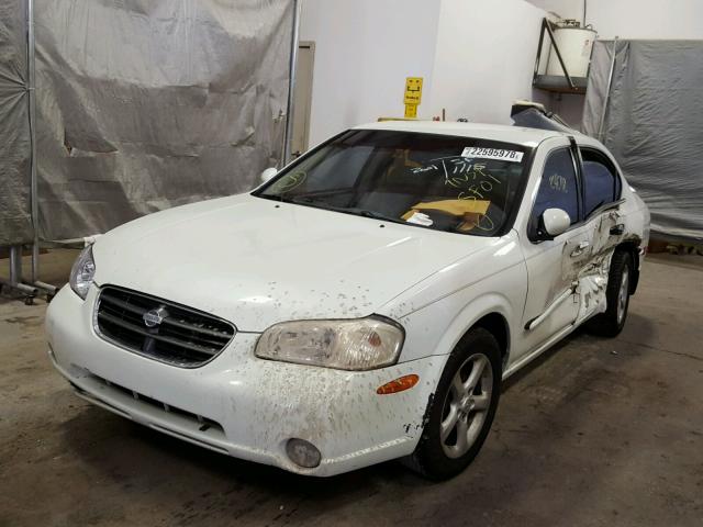 JN1CA31D31T824137 - 2001 NISSAN MAXIMA GXE WHITE photo 2