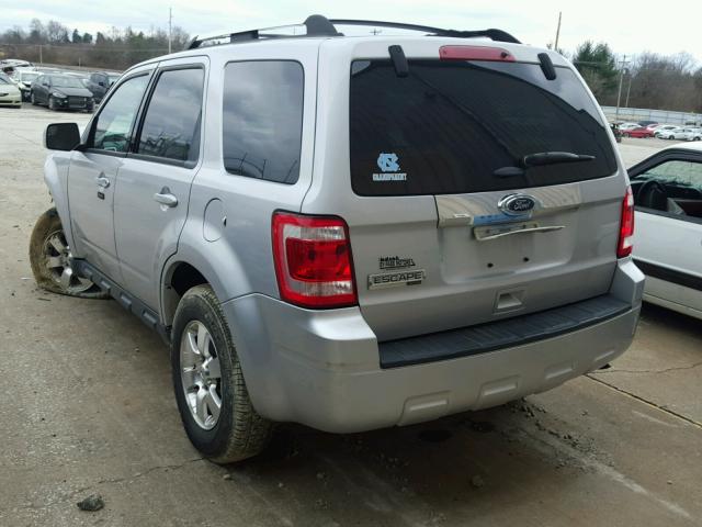 1FMCU9E78BKC54117 - 2011 FORD ESCAPE LIM SILVER photo 3