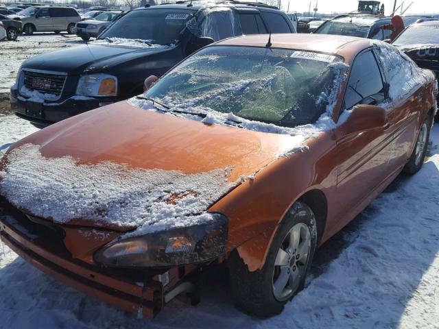 2G2WP522851185559 - 2005 PONTIAC GRAND PRIX ORANGE photo 2